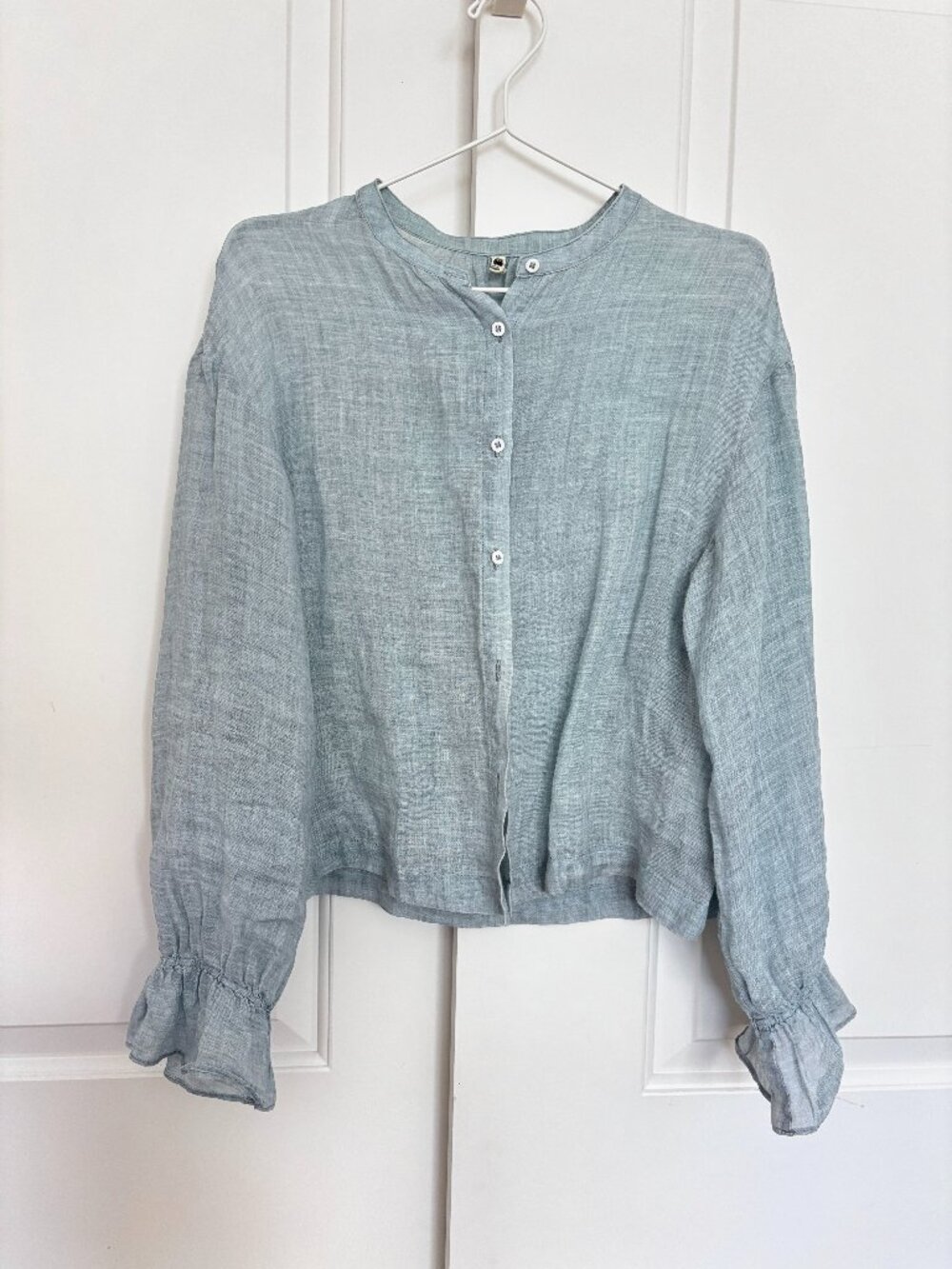 100% Linen Sage Green Blouse Ruffle Cuffs S/M